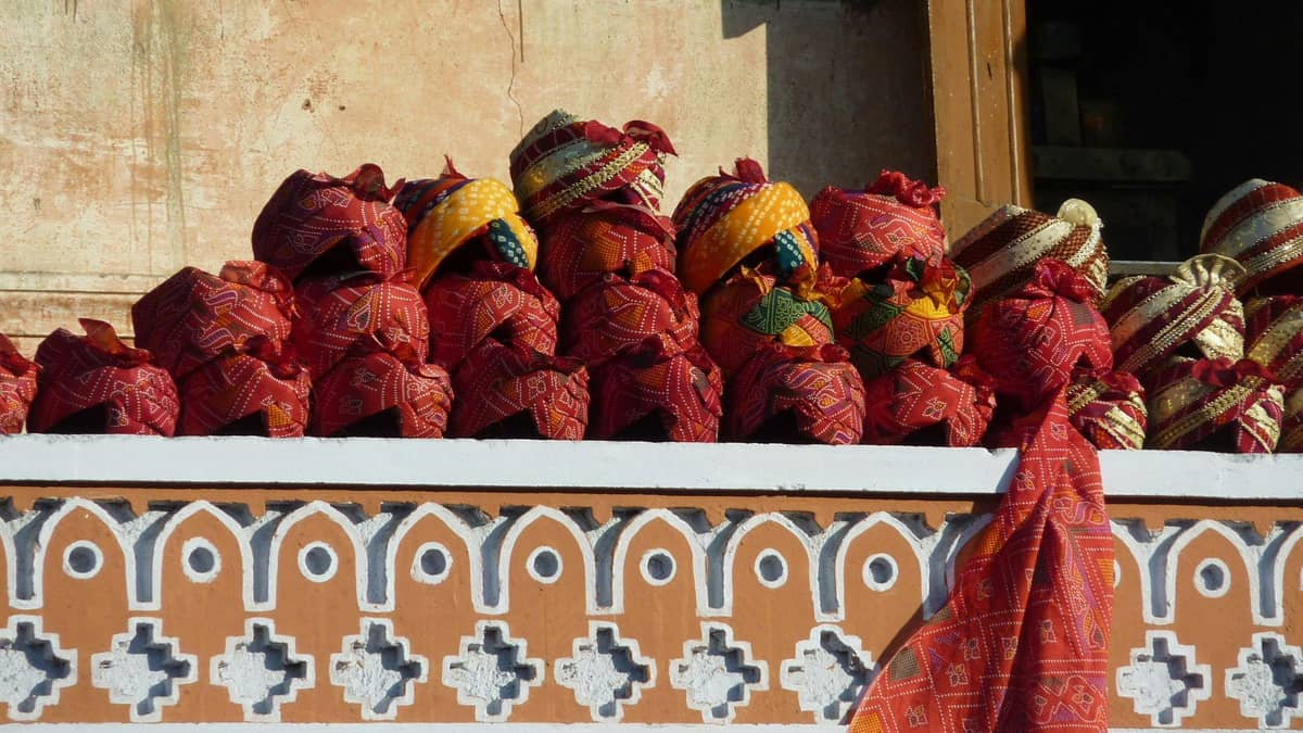 Stroll Through the Old City of Jaipur